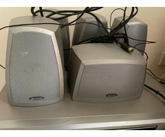 Home Theater system with 5 speakers