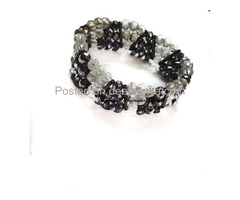 Womens Black/White crystal Bracelet