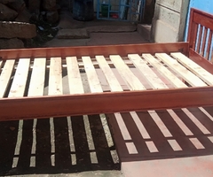 Beautiful, strong 3.5 by 6 pine bed
