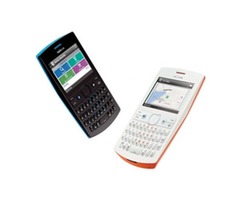 Nokia Asha 205 Dual Phone with QWERTY Keypad