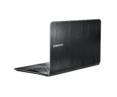 Samsung NP900X1A Series 9 Notebook